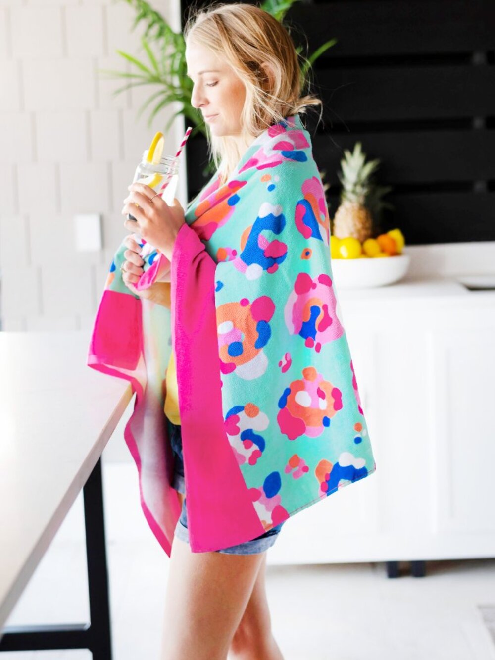 **NWT** Viv and Lou Safari Party Colorful Leopard Beach Towel - Picture 5 of 5